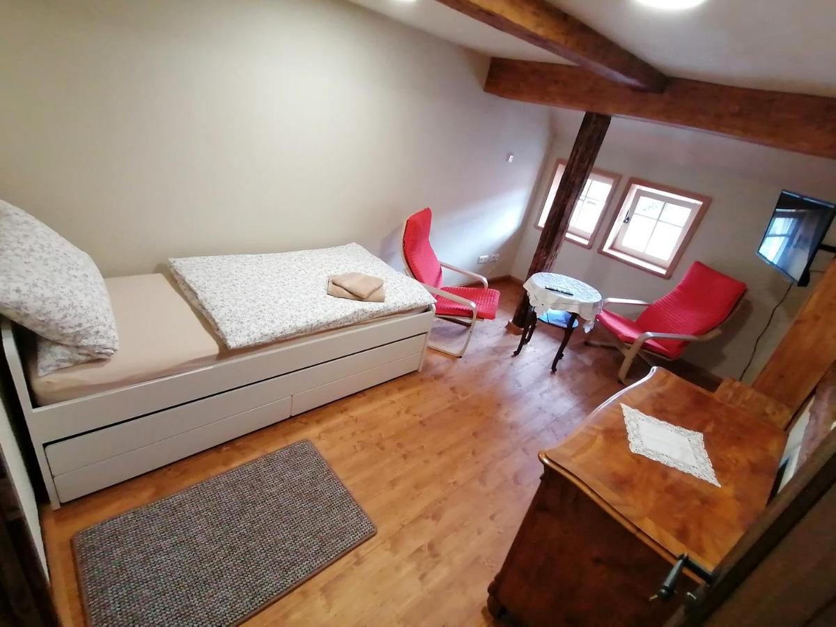 Pferdehof Am Burgsberg, Ferienzimmer, Monteurzimmer Seifhennersdorf Экстерьер фото